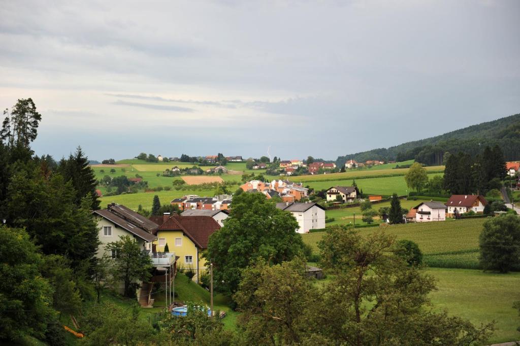Gasthaus - Gaestehaus Schusterbauer Rein Номер фото